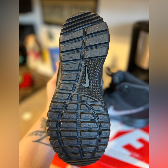 NIKE DUAL FUSION HILLS MID - Picture 3 of 7